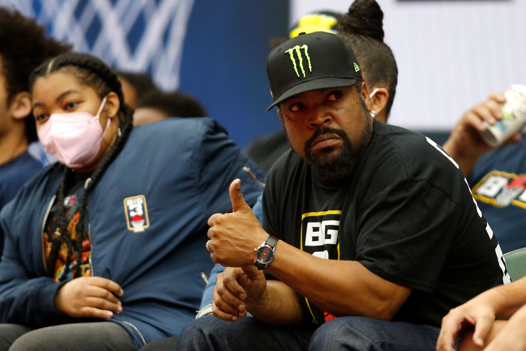 <div>Ice Cube Says Kanye West Is “In A Good Space” & Has “Learned A Lot” From Antisemitism Backlash</div>