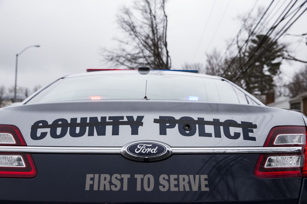 Prince George’s County PD Investigating Cop Who Sat In Backseat Of Cruiser With Woman