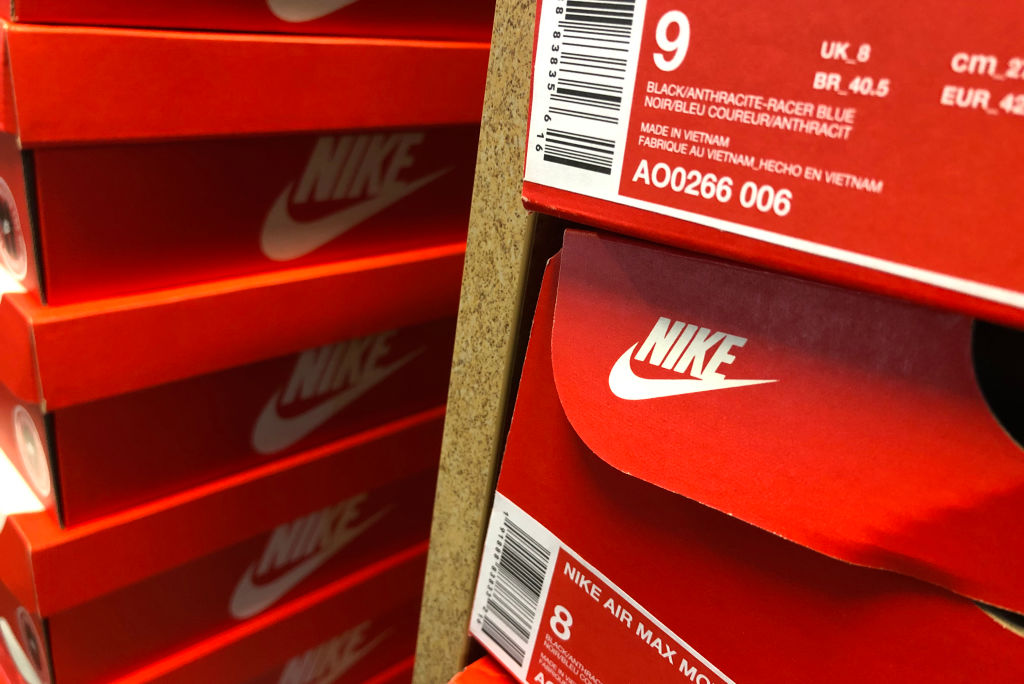 Nike stolen sneakers Chicago police theft
