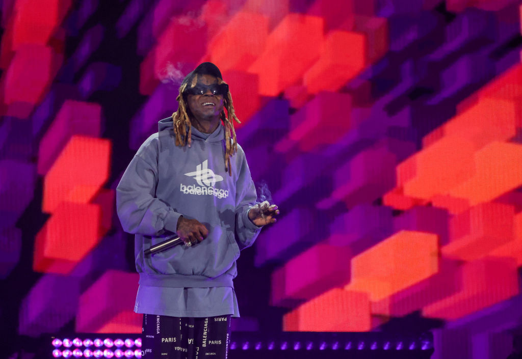 Lil Wayne Hilariously Reacts Hollywood Wax Museum Figure: “Dat Sh*T Ain’t Me”