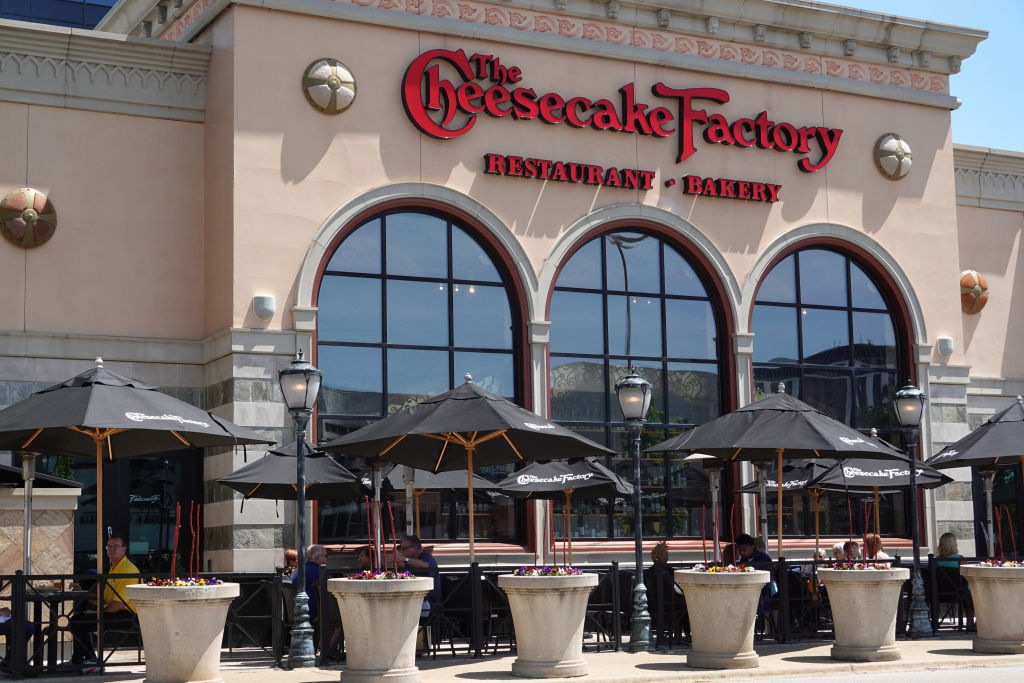 Cheesecake Factory Sees Rise In First Quarter Earnings And Revenue