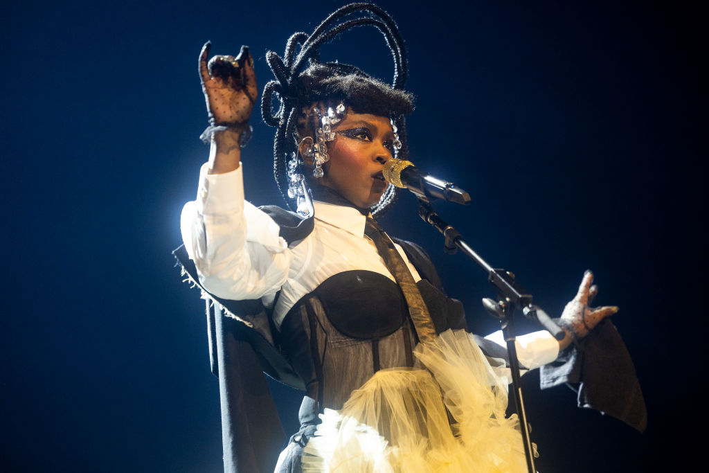 In Concert: Ms. Lauryn Hill & The Fugees: The Miseducation of Lauryn Hill 25th Anniversary Tour