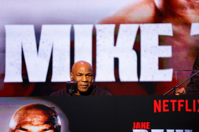 Mike Tyson x Jake Paul Presser