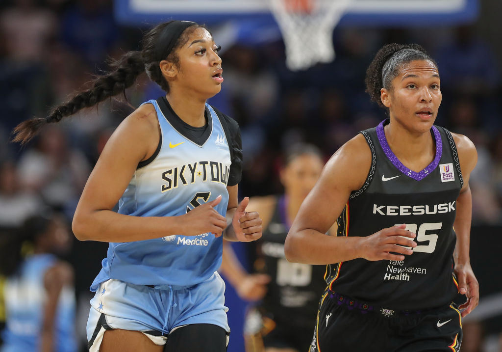 WNBA: MAY 25 Connecticut Sun at Chicago Sky