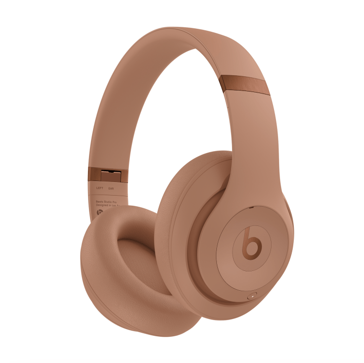 Beats Studio Pro x Kim Kardashian
