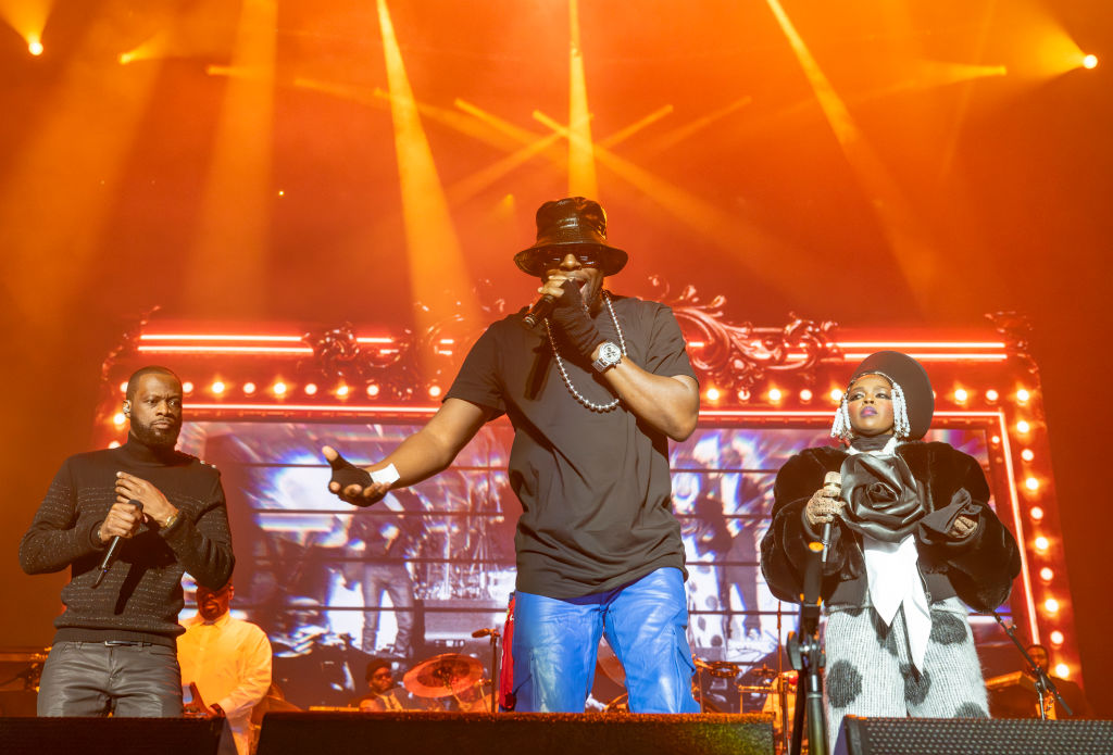 Ms. Lauryn Hill And The Fugees Performs At Oakland Arena