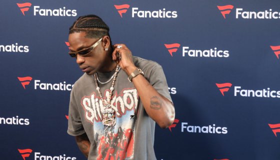 Man Sues Travis Scott, Claims Rapper’s Security “Violently” Injured Him ...