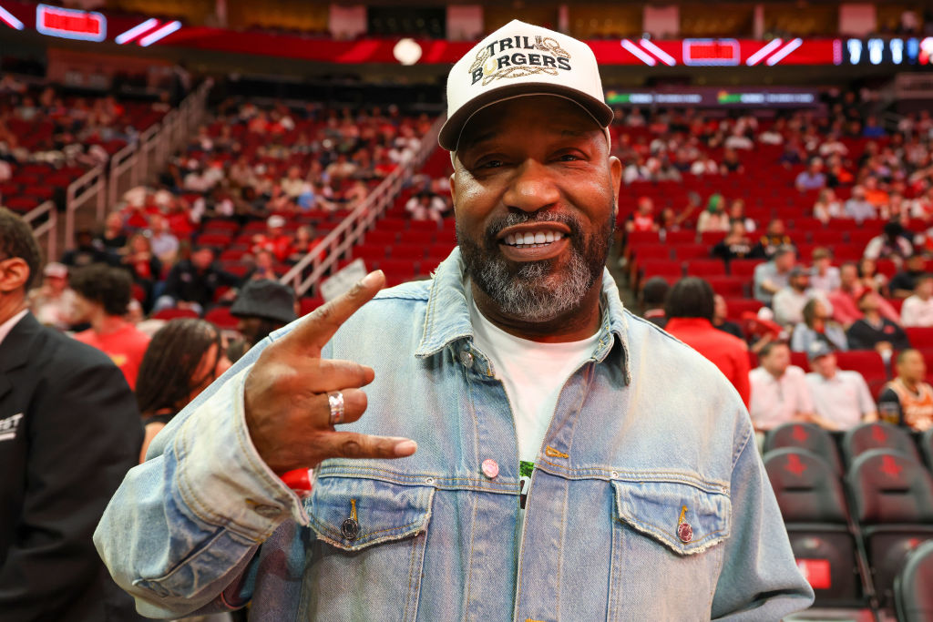 Phoenix Suns v Houston Rockets