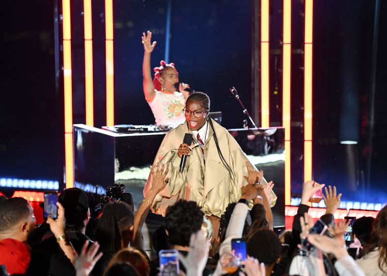 Live on The Edge Samsung x Doechii