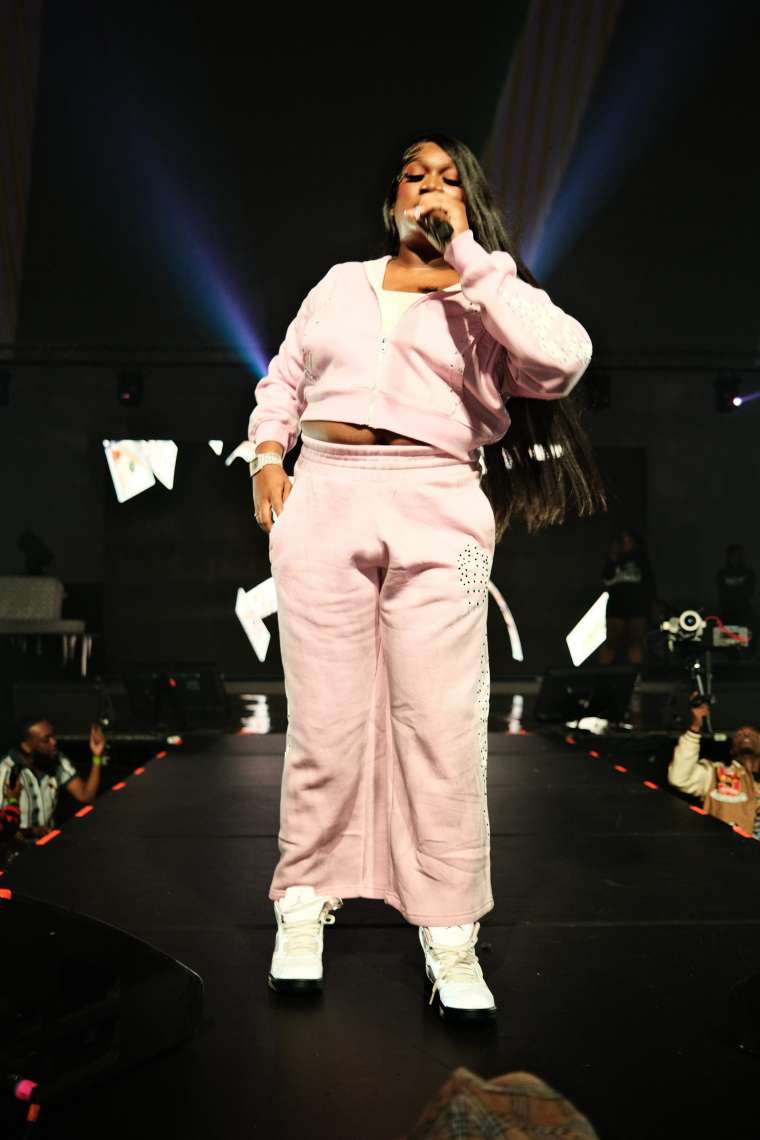 YK Niece comes out as a surprise guest at Spelhouse 2025