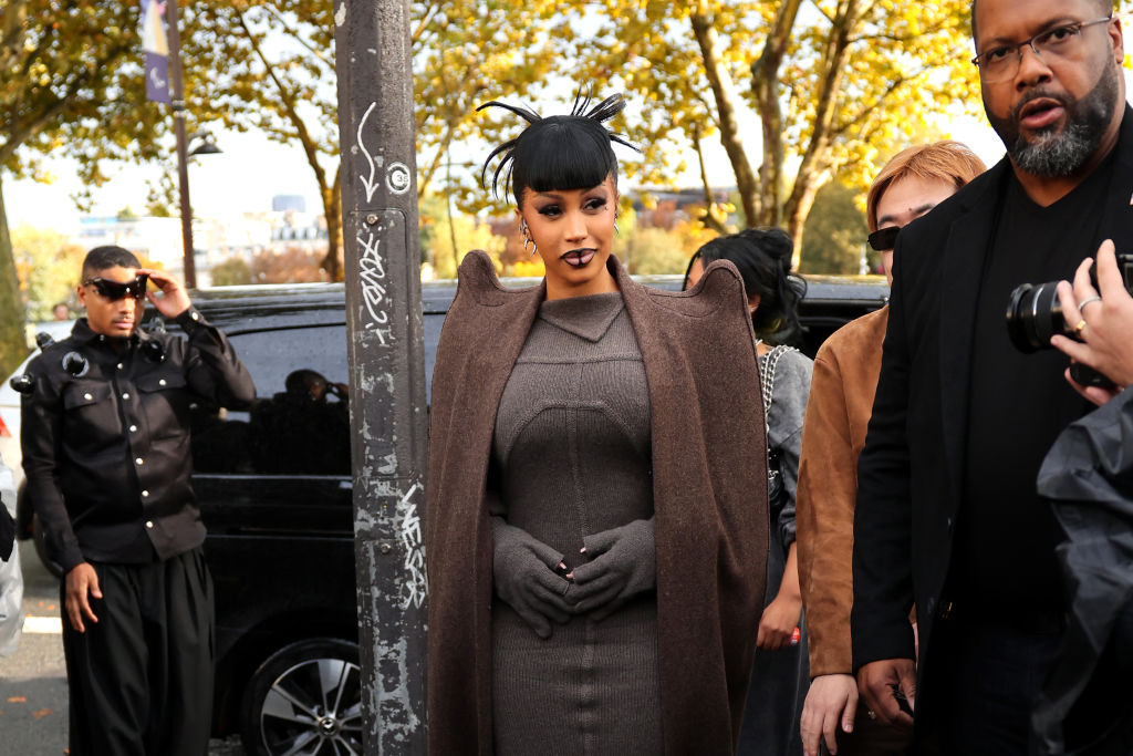 Rick Owens: Outside Arrivals - Paris Fashion Week - Womenswear Spring-Summer 2025