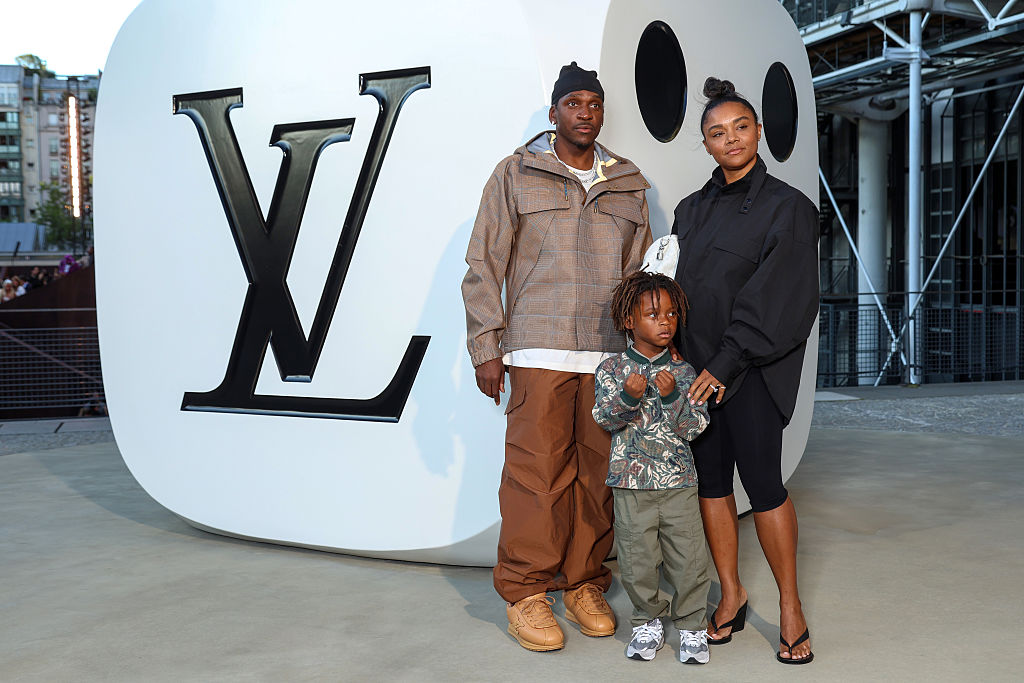 Louis Vuitton: Photocall - Paris Fashion Week - Menswear Spring/Summer 2026