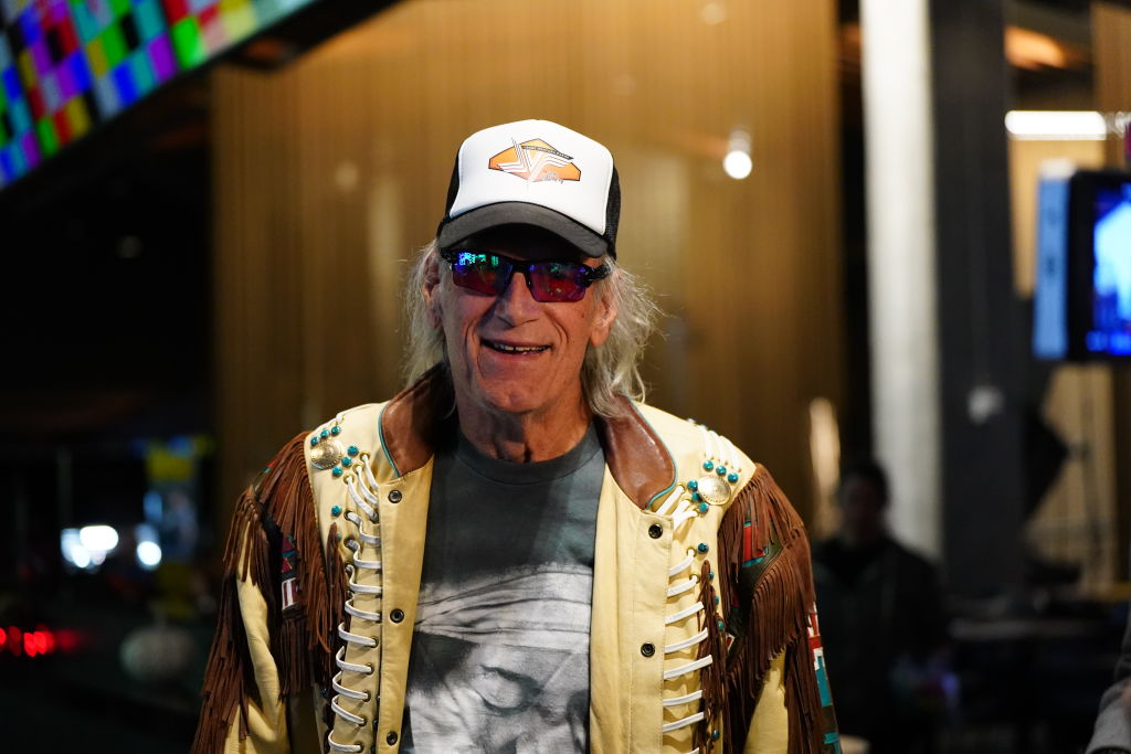 Jesse Ventura Calls Donald Trump A "Draft-Dodging Coward"