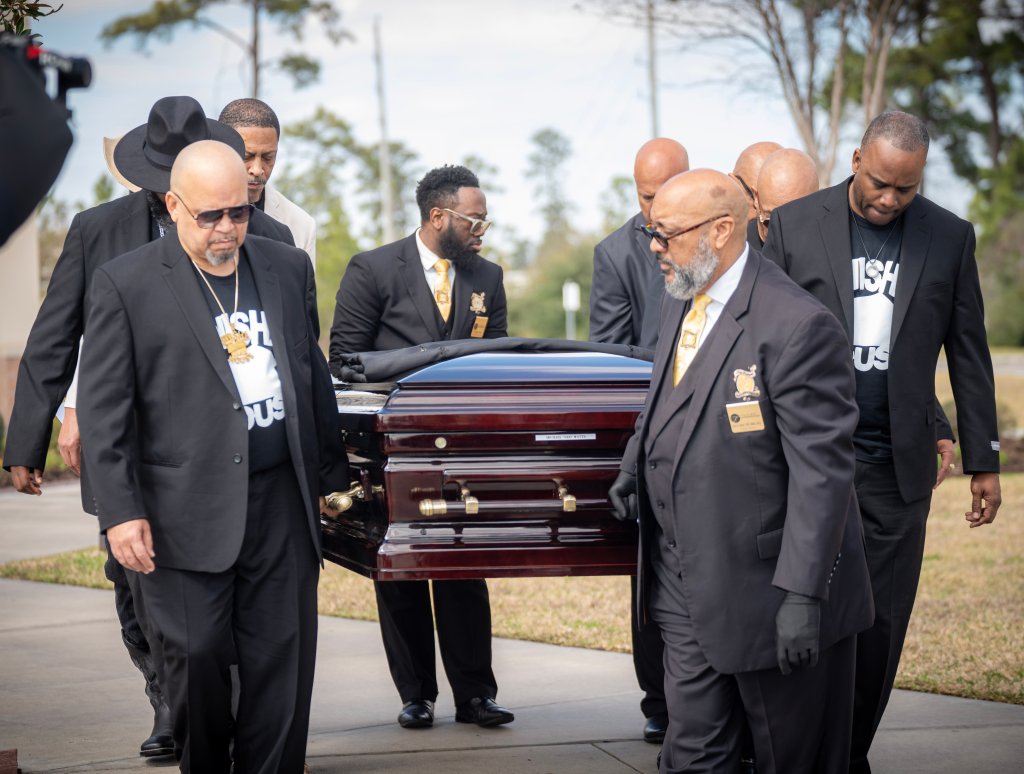 Family & Friends Gathered To Celebrate The Life Of DJ Michael “5000” Watts
