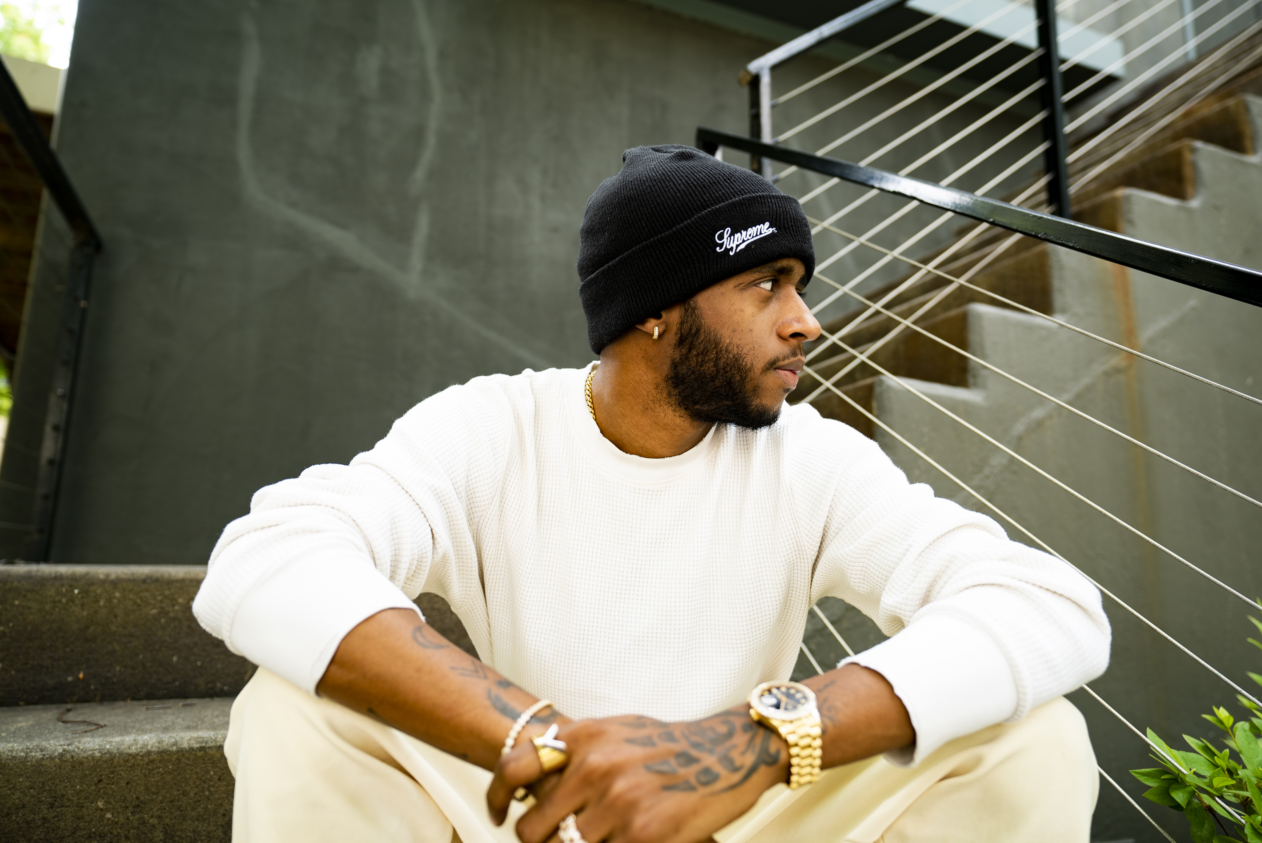 6LACK press Images