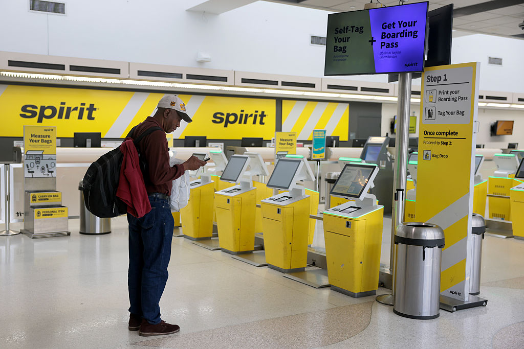 Spirit Airlines Shuts Down After Rescue Deal Talks Fall Through
