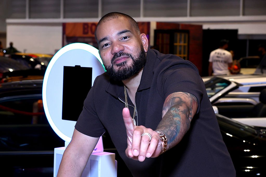 DJ Envy Says Wife Taught Him How To Wash His Rear Properly DJ Envy Says Wife Taught Him How To Wash His Rear Properly