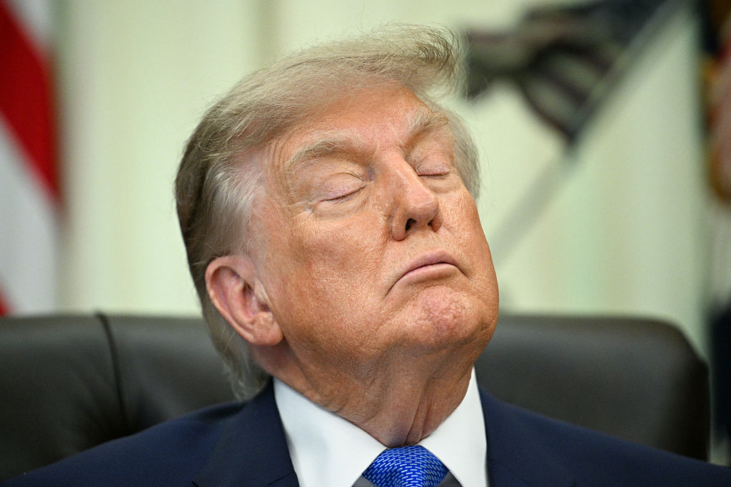 TOPSHOT-US-POLITICS-TRUMP