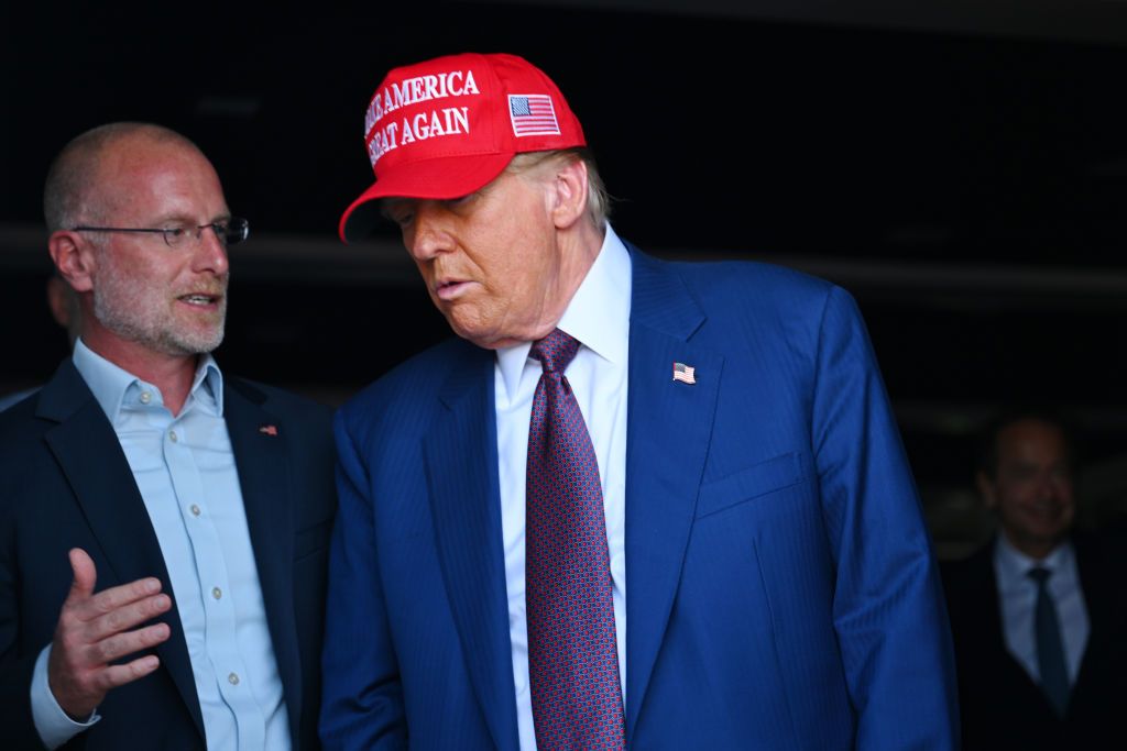 Donald Trump Watches SpaceX Launch Its Sixth Test Flight Of Starship Spacecraft