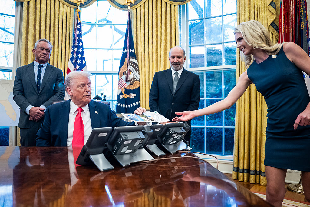 Natalie Harp’s Unhinged Letters To Donald Trump Reveal Weird Obsession With The Orange Menace